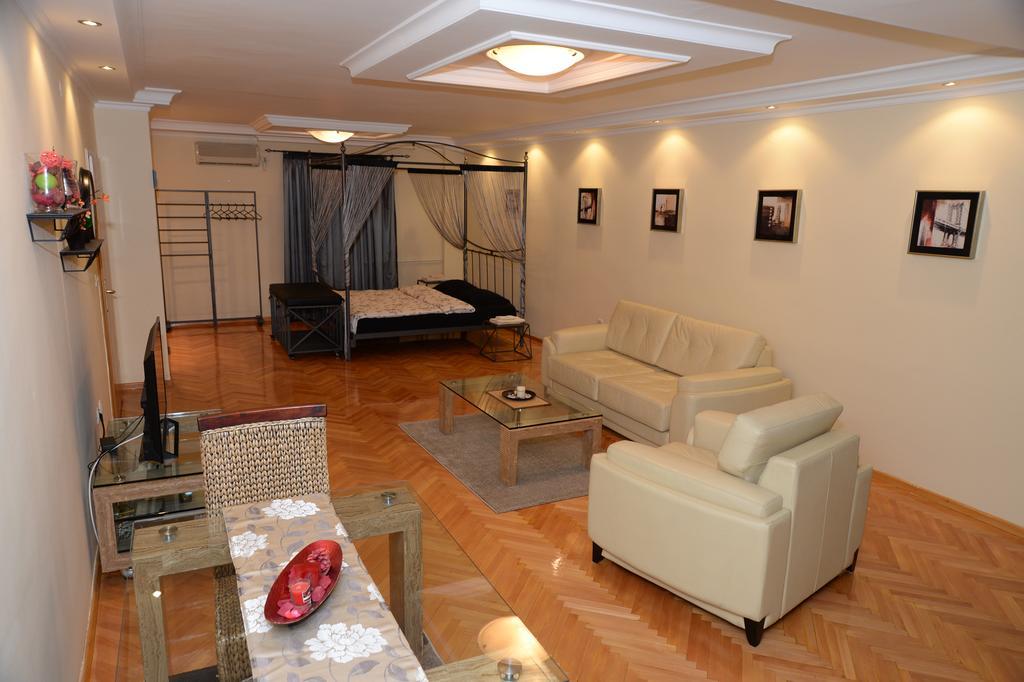 Superior Skopje Apartments Eksteriør billede
