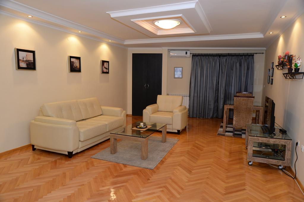 Superior Skopje Apartments Eksteriør billede